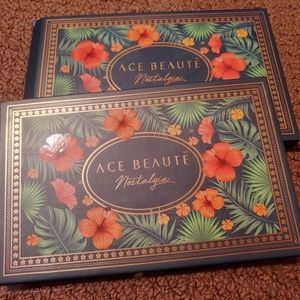 Ace Beauté Nostalgia Eyeshadow Palatte